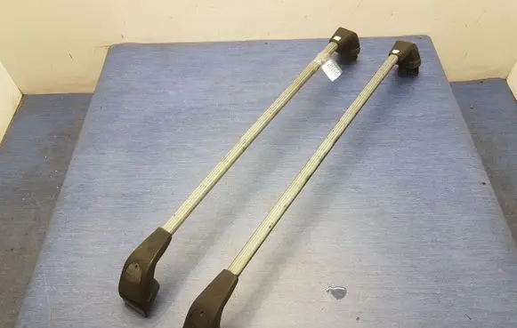 Peugeot 1007 Roof bar rail