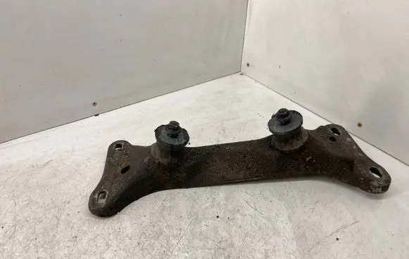 BMW 3 E46 Gearbox mounting bracket 1094683