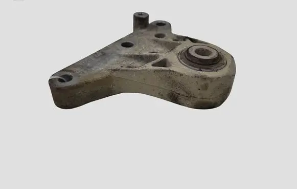 Volvo V60 Engine mounting bracket 31262936