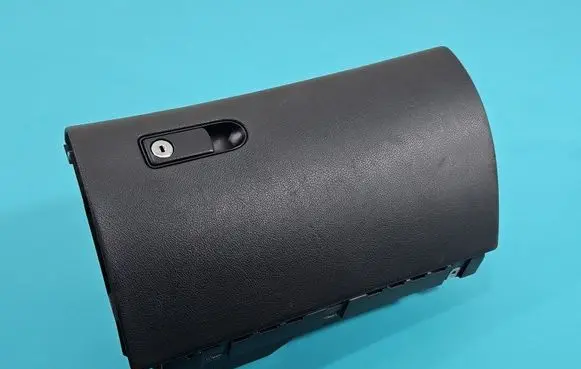 Mercedes-Benz C W205 Glove box A2056800091 IMPRK1479105