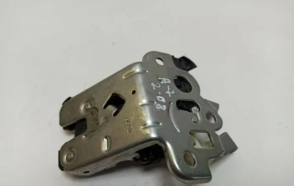 Audi A7 S7 4G Tailgate/trunk/boot lock/catch/latch 8K9827505A
