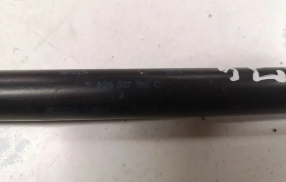 Volkswagen Polo Tailgate/trunk strut/damper 9Q6827550C