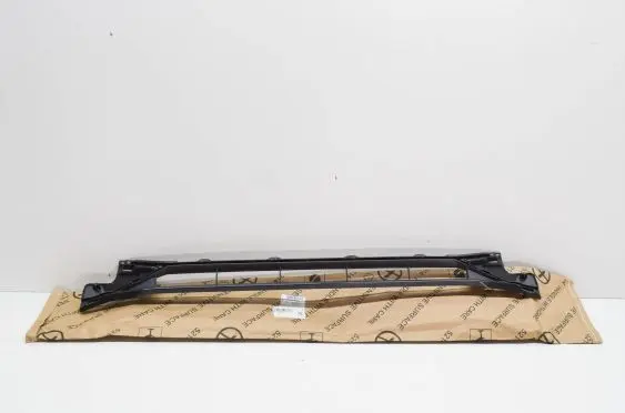 Audi Q7 4M Front grill 4M0807647D9B9 4M0807647D
