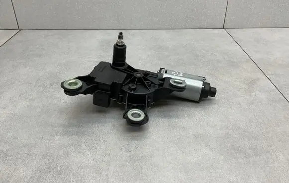 Audi Q3 8U Rear window wiper motor 4G9955711C