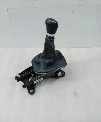 Ford Fiesta Gear selector/shifter in gearbox H1BR-7C453-DAE
