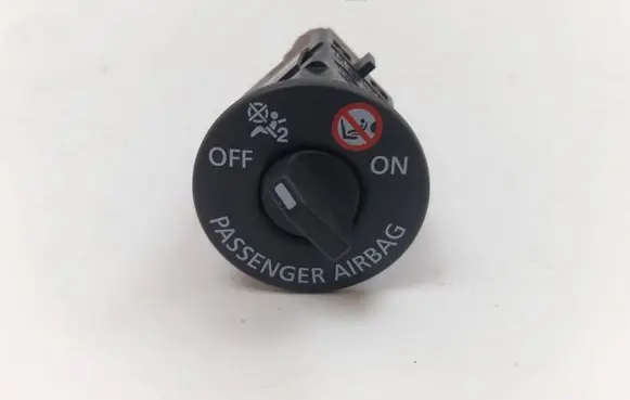 Renault Zoe Passenger airbag on/off switch 681995290R 181108200112