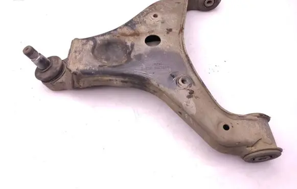 Mercedes-Benz Sprinter W906 Front lower control arm/wishbone 32131JD4 R09601