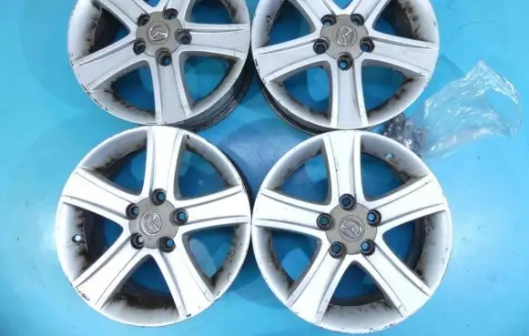 R16 alloy rim