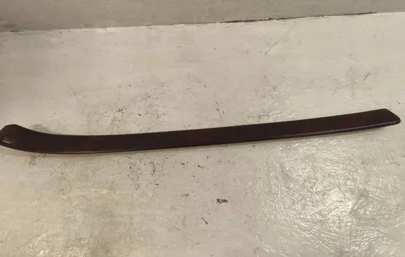 Audi A4 S4 B5 8D Front door trim bar 8D0867409
