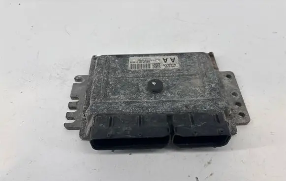 Nissan Micra Engine control unit/module MEC37300