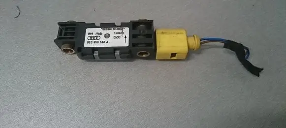 Audi A4 S4 B6 8E 8H Airbag deployment crash/impact sensor 8E0959643A