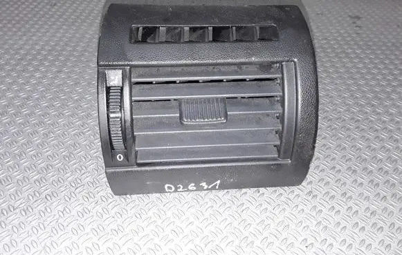 Volkswagen Fox Dashboard side air vent grill/cover trim 5Z0819704