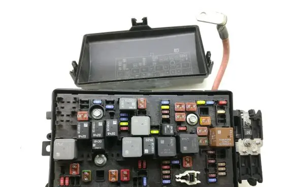 Opel Insignia A Fuse box set 13222782