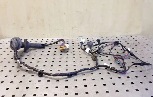 Mitsubishi Outlander Front door wiring loom