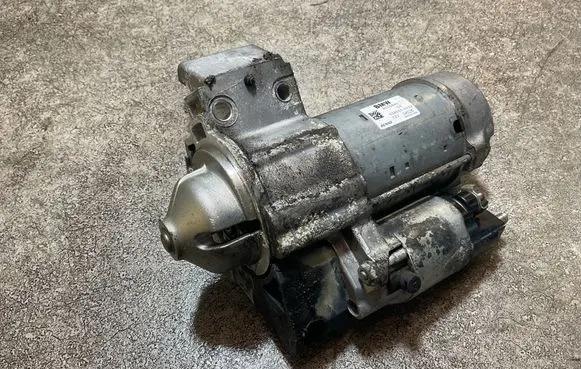 BMW 3 GT F34 Starter motor 8570846 04S26 4380000492
