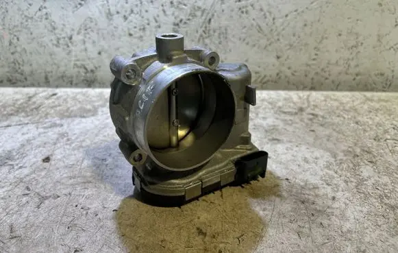Chrysler Pacifica Throttle valve 05184349AF 028075000X 2340525