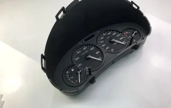Citroen Berlingo Speedometer (instrument cluster) 9662745180