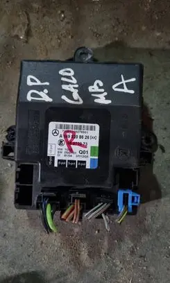 Mercedes-Benz A W169 Door control unit/module A1698208626