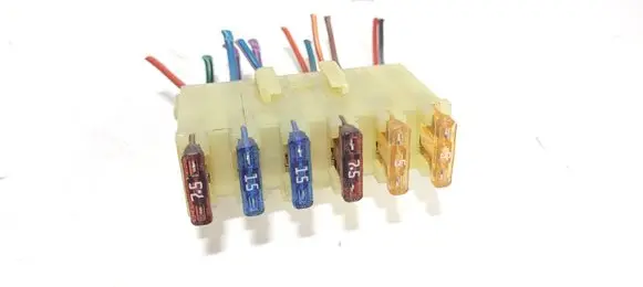 Opel Insignia A Fuse module
