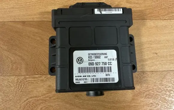 Porsche Cayenne (9PA) Gearbox control unit/module 09D927750CC MBJA010795 H33S0602