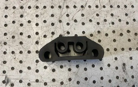 Ligier JS 50 Muffler mount bracket/holder 