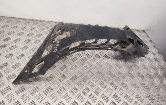 Mercedes-Benz E W213 Front bumper mounting bracket A2138851102