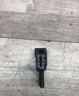 Mercedes-Benz ML W164 Exhaust gas pressure sensor A6429050100 0281006279