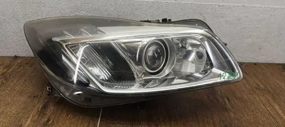 Opel Insignia A Headlight/headlamp