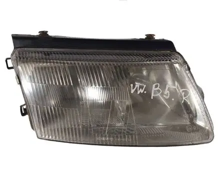 Volkswagen PASSAT B5 Headlight/headlamp