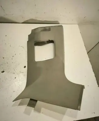 Volvo V50 (D)pillar trim (top) 8641781