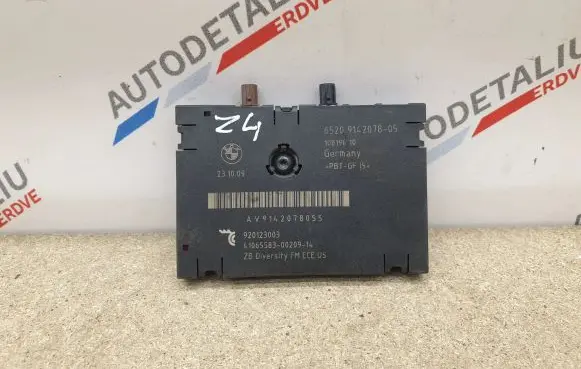 BMW Z4 E89 Aerial antenna amplifier 9142078 65209142078