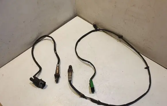 Audi A4 S4 B6 8E 8H Lambda probe sensor 06C906265B 078906265