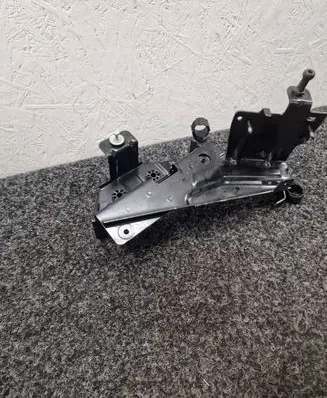 BMW i5 G60 Battery bracket 9873918