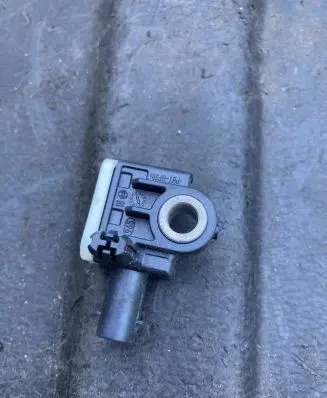 Porsche Macan (95B) Airbag deployment crash/impact sensor 2H0959351