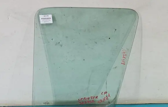 Mercedes-Benz Sprinter W901 W902 W903 W904 Front door window glass four-door IMPRK1421418