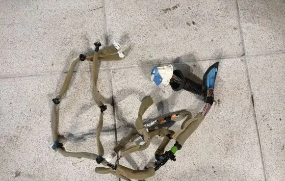 Mazda CX-9 Rear door wiring loom TD7567190A