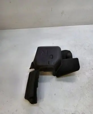 Audi A4 S4 B9 Fender foam support/seal 8W5864786G