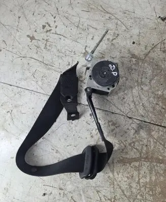 Opel Astra H Front seatbelt 560834801 051123
