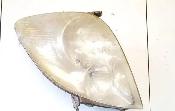 Toyota Corolla Verso E121 Headlight/headlamp 9922679004