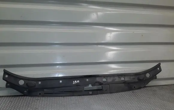 Top upper radiator support slam panel