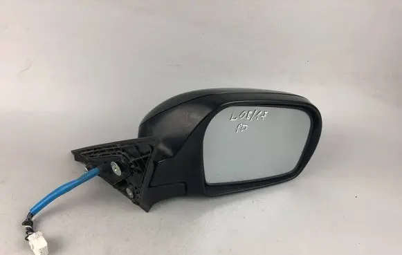 Subaru Legacy Front door electric wing mirror