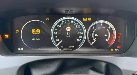 Jaguar F-Pace Speedometer (instrument cluster) HK8310849LC HX6314C026JC A50194020