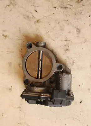 BMW X5 E53 Throttle valve 906