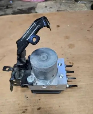 Peugeot 508 RXH ABS Pump 0265952209 9678189680