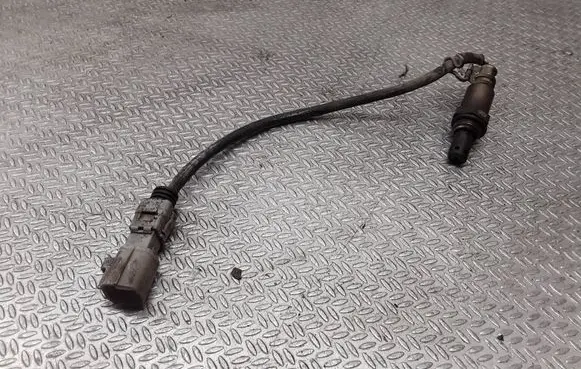 Toyota Avensis T250 Lambda probe sensor 8946720070