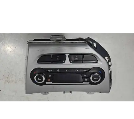 Ford Focus Climate control unit BM5T18C612CJ C346DEATC W18A91655