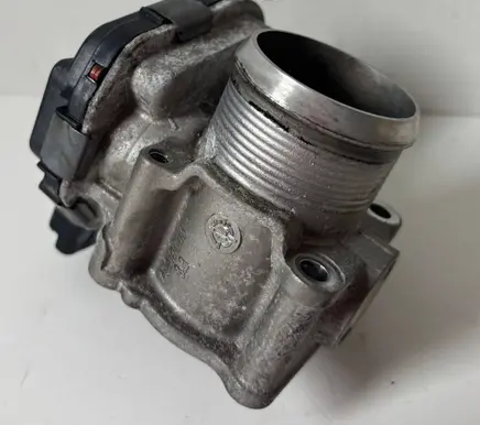 Peugeot 508 Throttle valve 28098656 28275019
