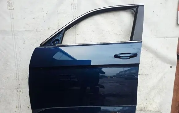 Volkswagen Atlas Front door 3CN831311F