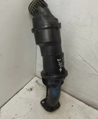 Volvo XC60 Turbo air intake inlet pipe/hose 31331636 D23NA
