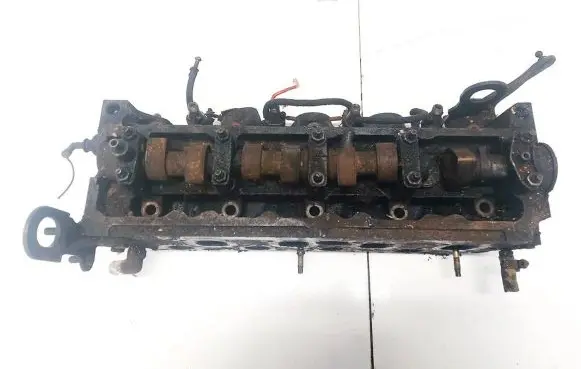 Ford Escort Engine head 